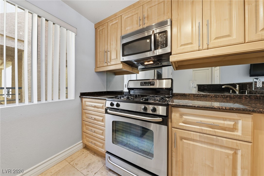 230 East Flamingo Road, Unit 310 Las Vegas, NV 89169 - Photo 7 of 27