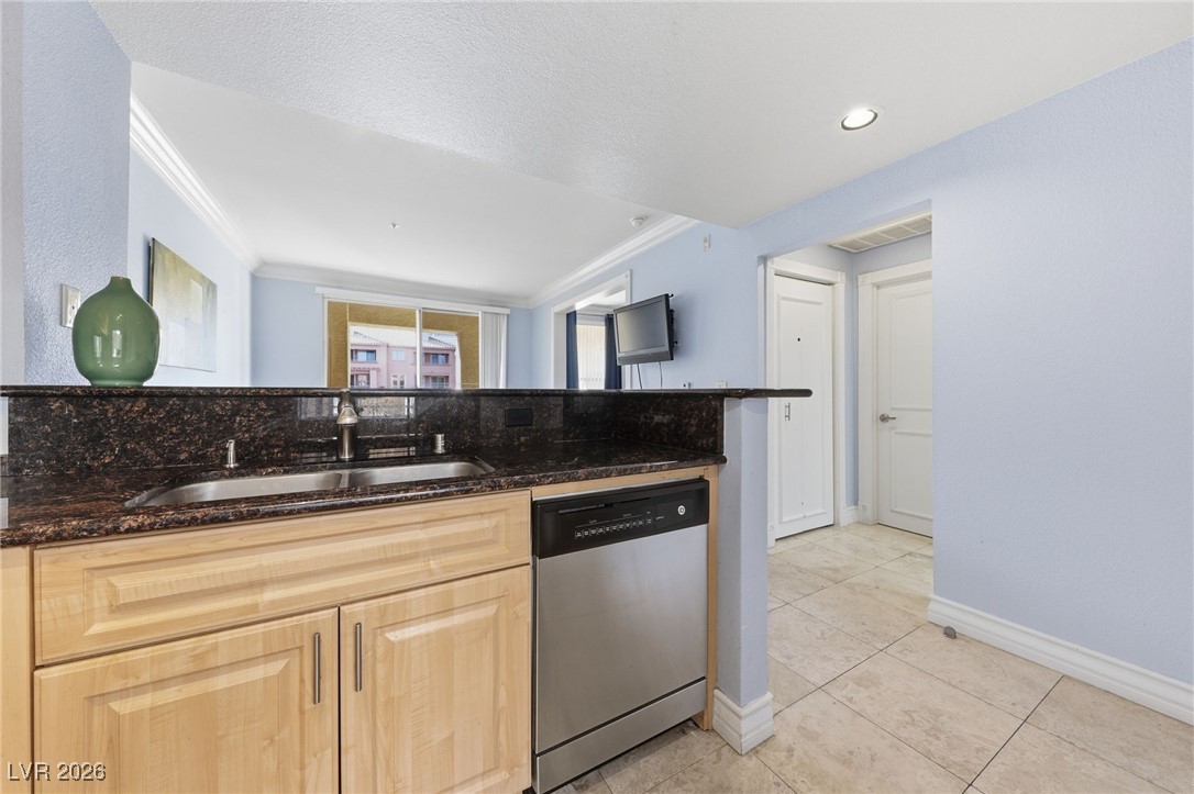 230 East Flamingo Road, Unit 310 Las Vegas, NV 89169 - Photo 8 of 27