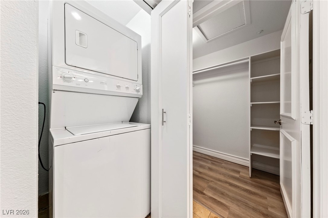 230 East Flamingo Road, Unit 310 Las Vegas, NV 89169 - Photo 10 of 27 LAUNDRY CLOSET