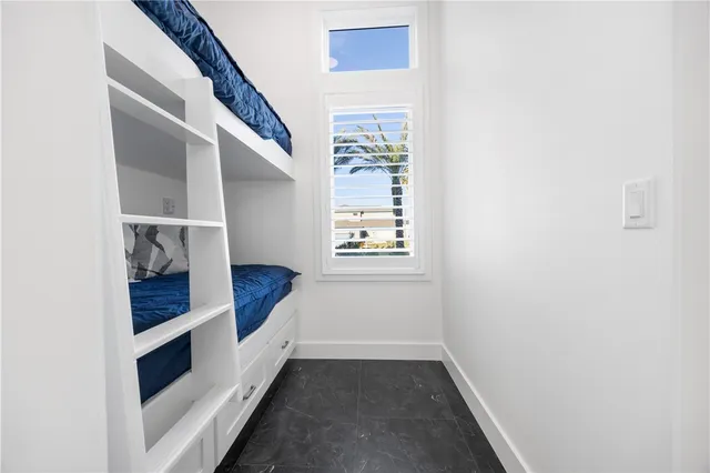 $6,850,000 | 305 Estes Drive, Rockport, TX 78382