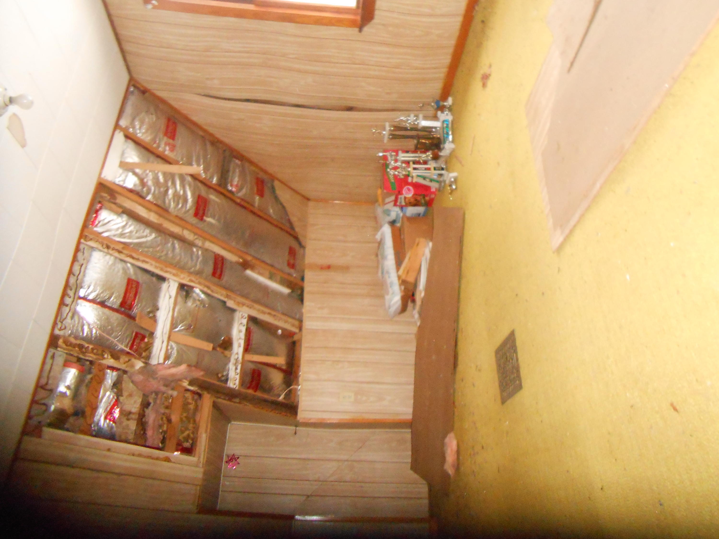 581 Canaan Road Pittsfield, ME 04967 - Photo 23 of 47 Upstairs Area