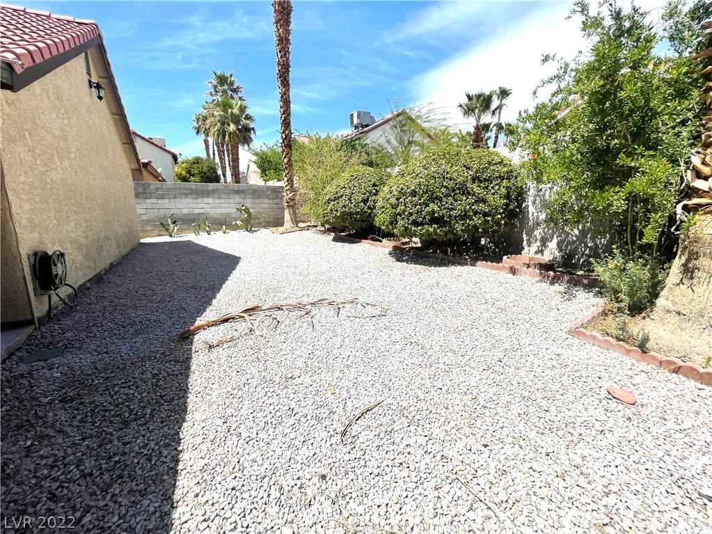 5436 Liverpool Road Las Vegas, NV 89107 - Photo 16 of 18 Gallery Image 16