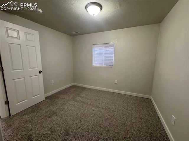 $399,999 | 886 Badger Drive, Colorado Springs, CO 80916