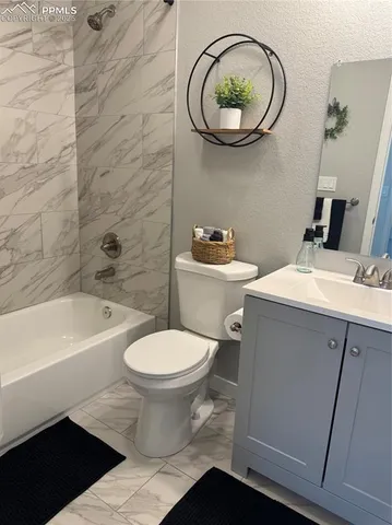 $399,999 | 886 Badger Drive, Colorado Springs, CO 80916