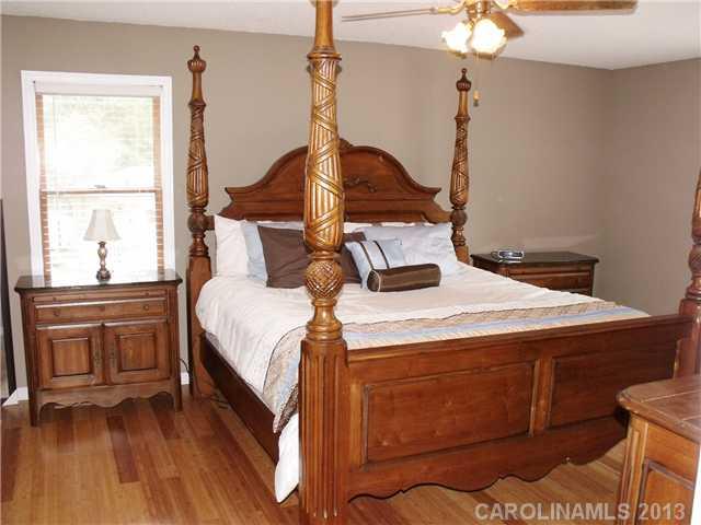 1273 Linwood Road Mooresville, NC 28115 - Photo 9 of 16 Gallery Image 9