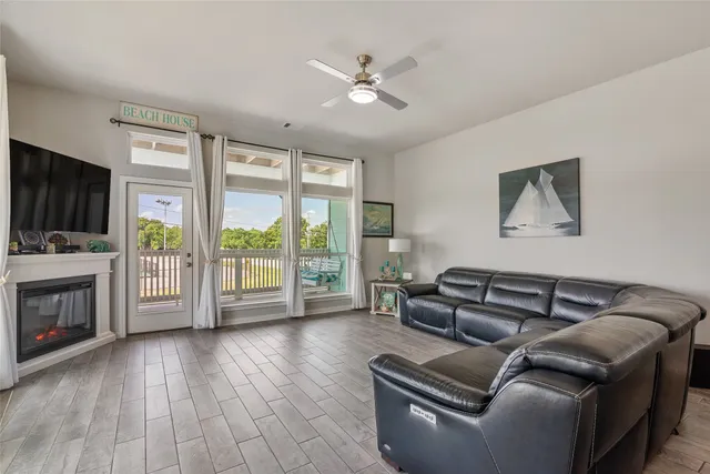 $446,900 | 1113 San Jacinto Street, La Porte, TX 77571