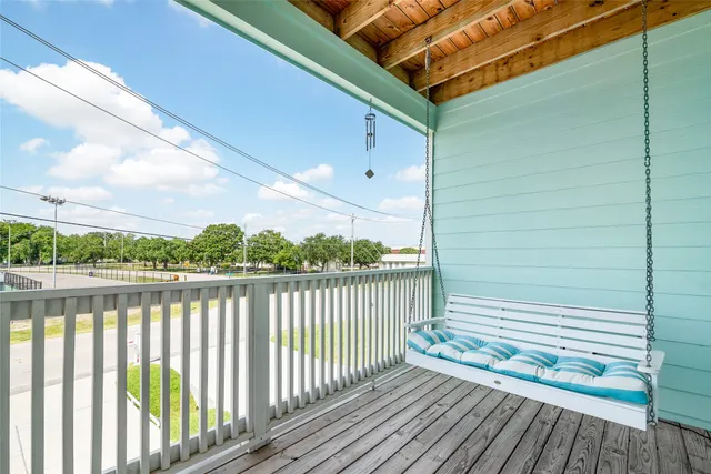 $446,900 | 1113 San Jacinto Street, La Porte, TX 77571