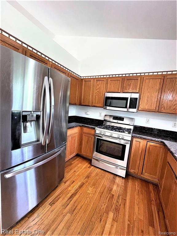 22683 Middlebelt Road Farmington Hills, MI 48336 - Photo 6 of 18