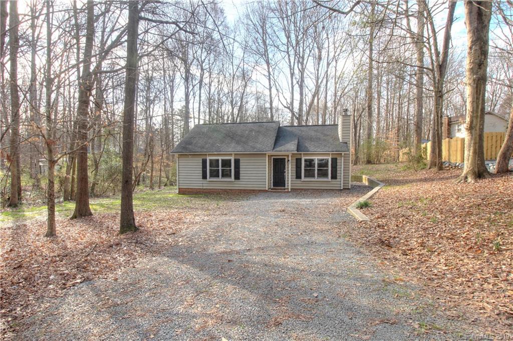 609 Rene Circle Waxhaw, NC 28173 - Photo 1 of 12 Gallery Image 1