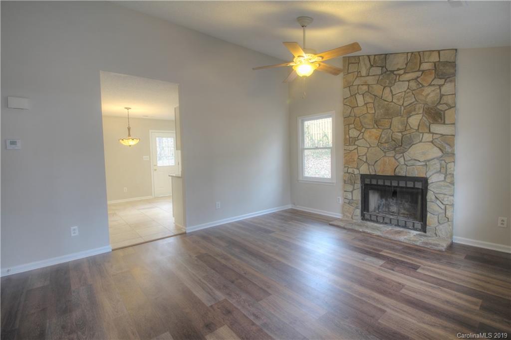 609 Rene Circle Waxhaw, NC 28173 - Photo 2 of 12 Gallery Image 2