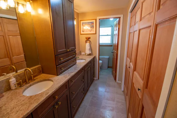 $1,298,000 | Undisclosed Address, Gifford, WA 99131