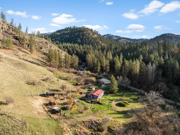 $1,298,000 | Undisclosed Address, Gifford, WA 99131