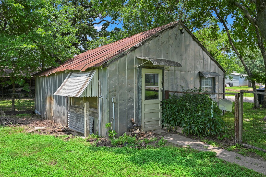 326 5th Street Somerville, TX 77879 - Photo 24 of 25