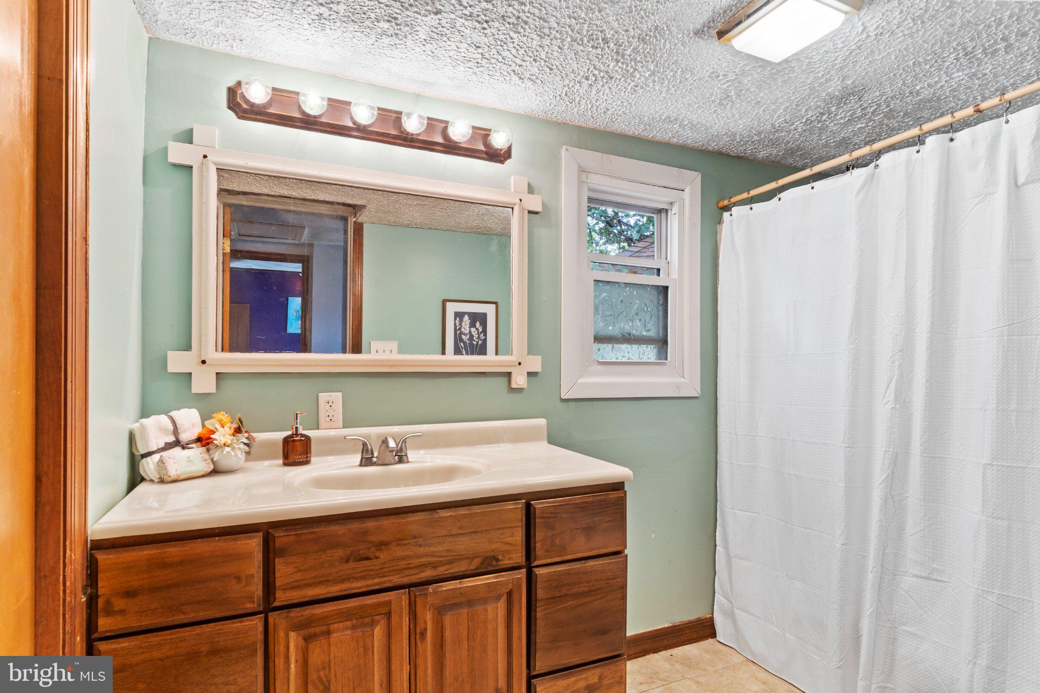 3180 Spring Road Carlisle, PA 17013 - Photo 19 of 35 Gallery Image 19
