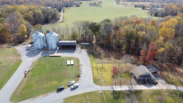 1013 Cave Hill Road Lafayette, TN 37083 - Photo 9 of 55 Gallery Image 9