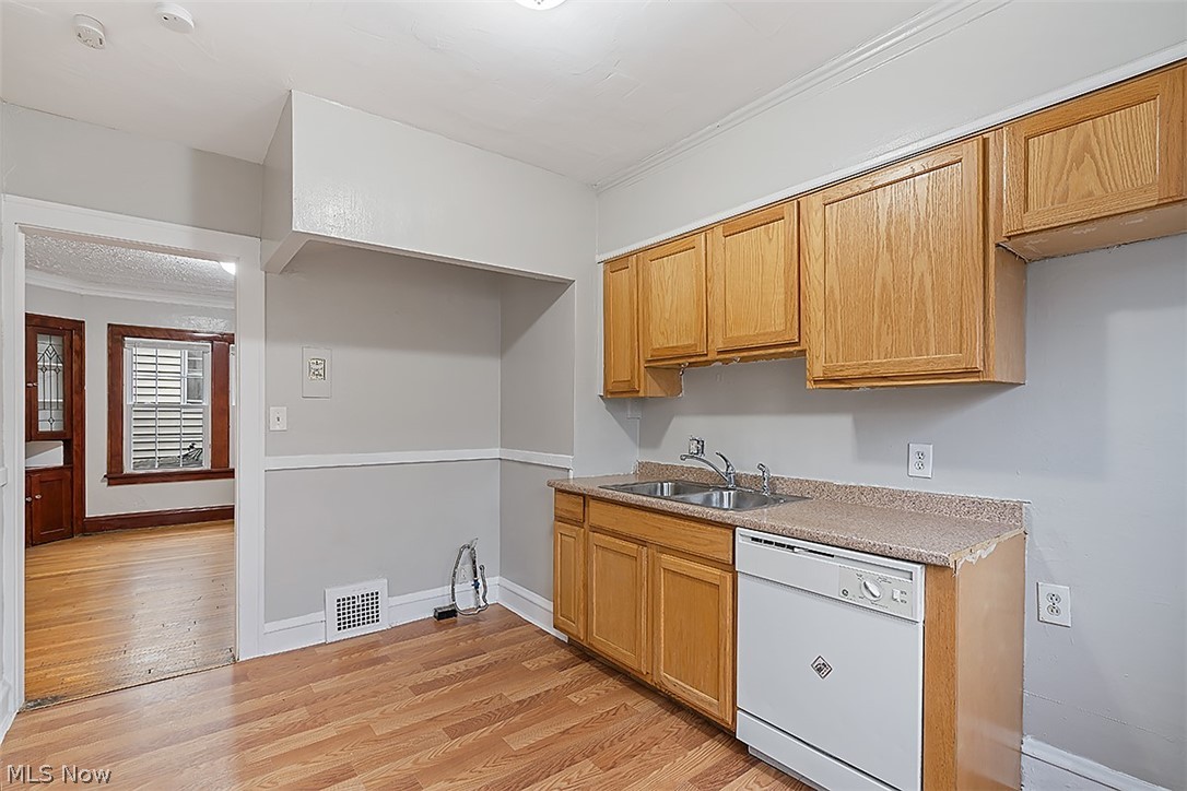 3584 Avalon Road Cleveland, OH 44120 - Photo 22 of 29