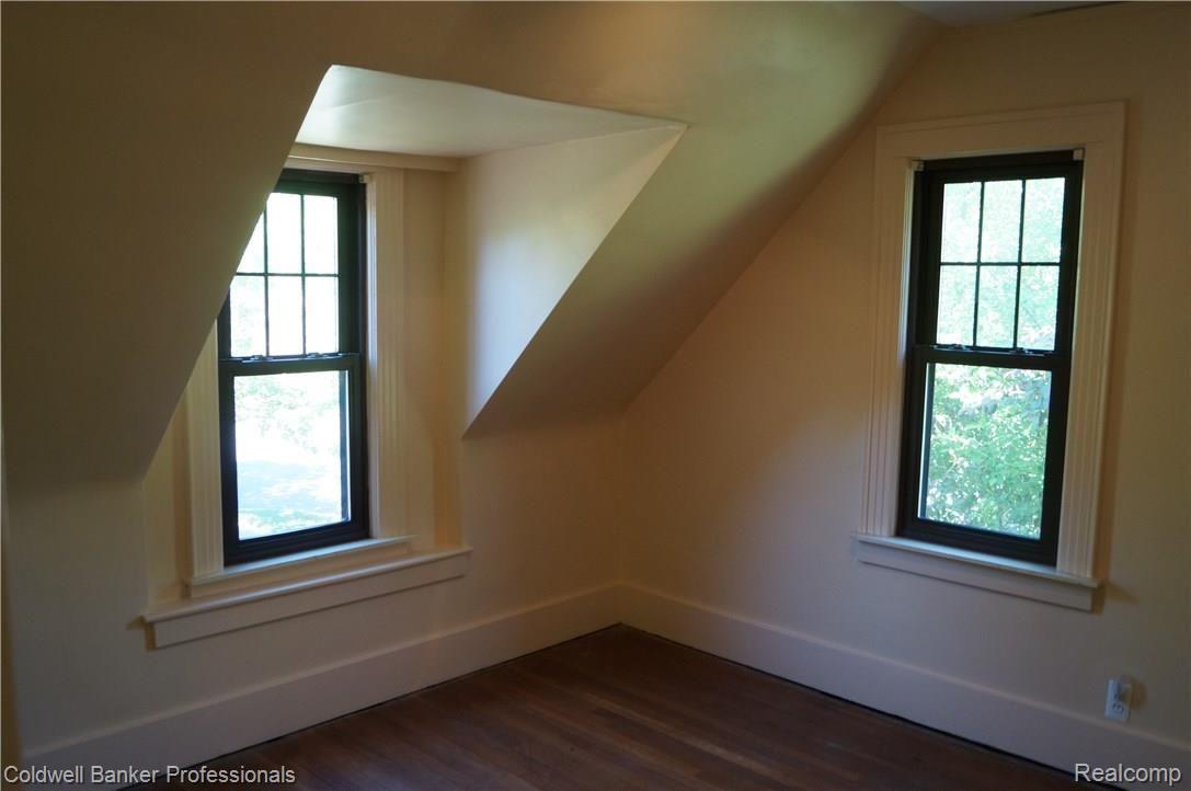 1388 Yorkshire Road Grosse Pointe, MI 48230 - Photo 26 of 43 DSC04722.JPG