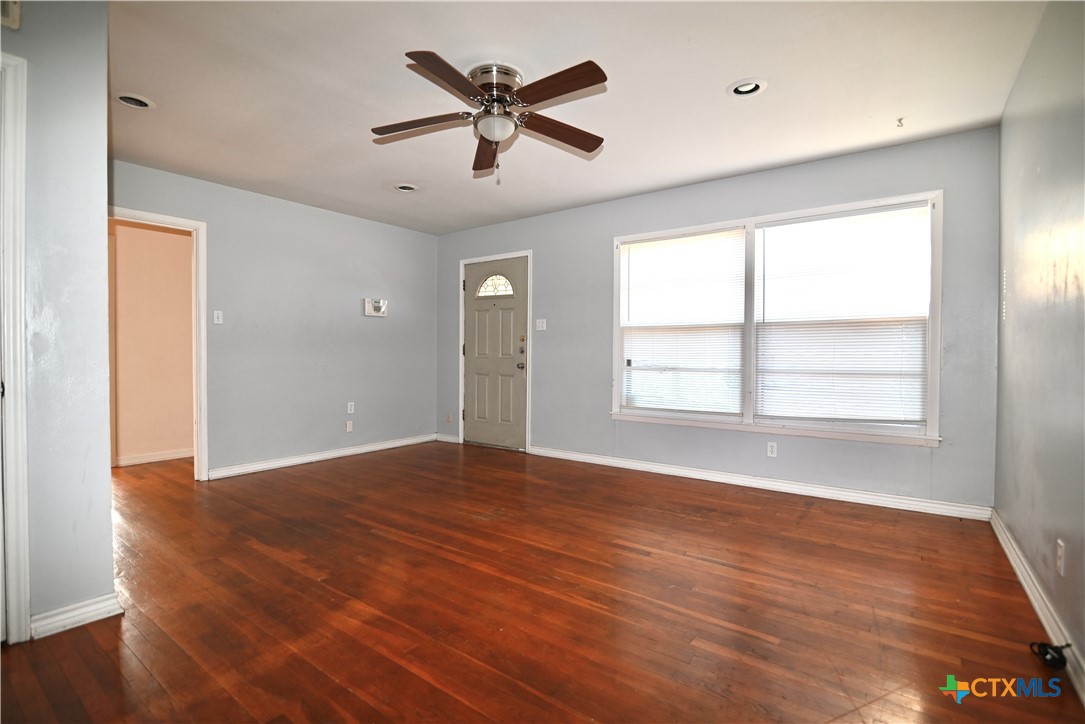 109 Ridge Street Copperas Cove, TX 76522 - Photo 8 of 27