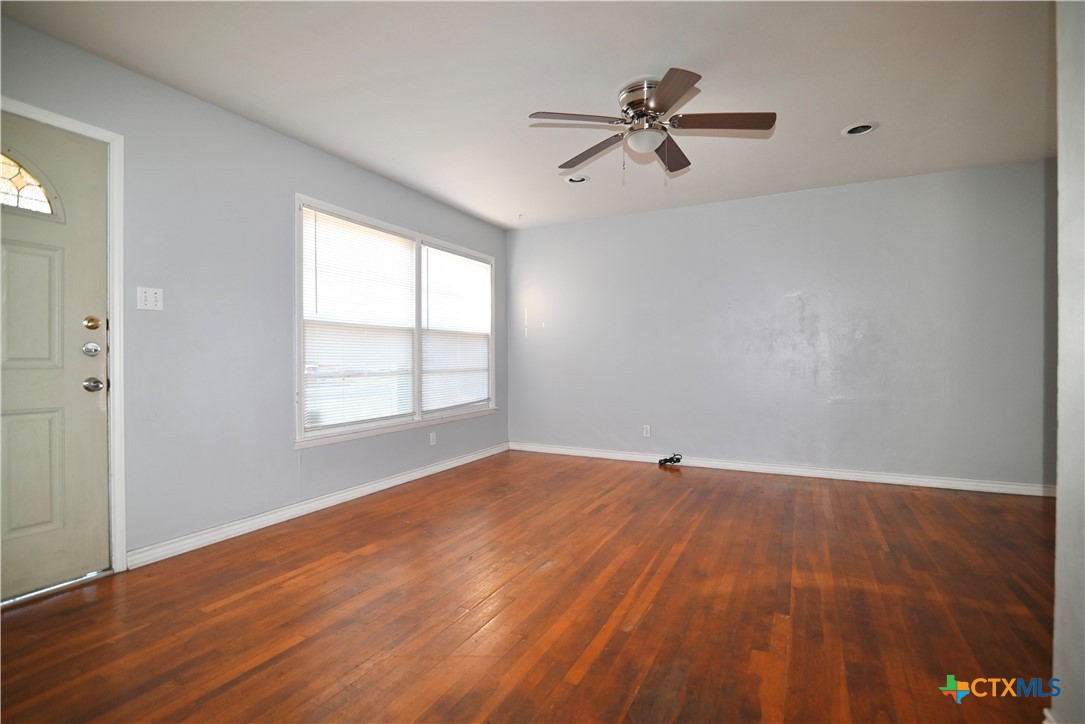 109 Ridge Street Copperas Cove, TX 76522 - Photo 9 of 27