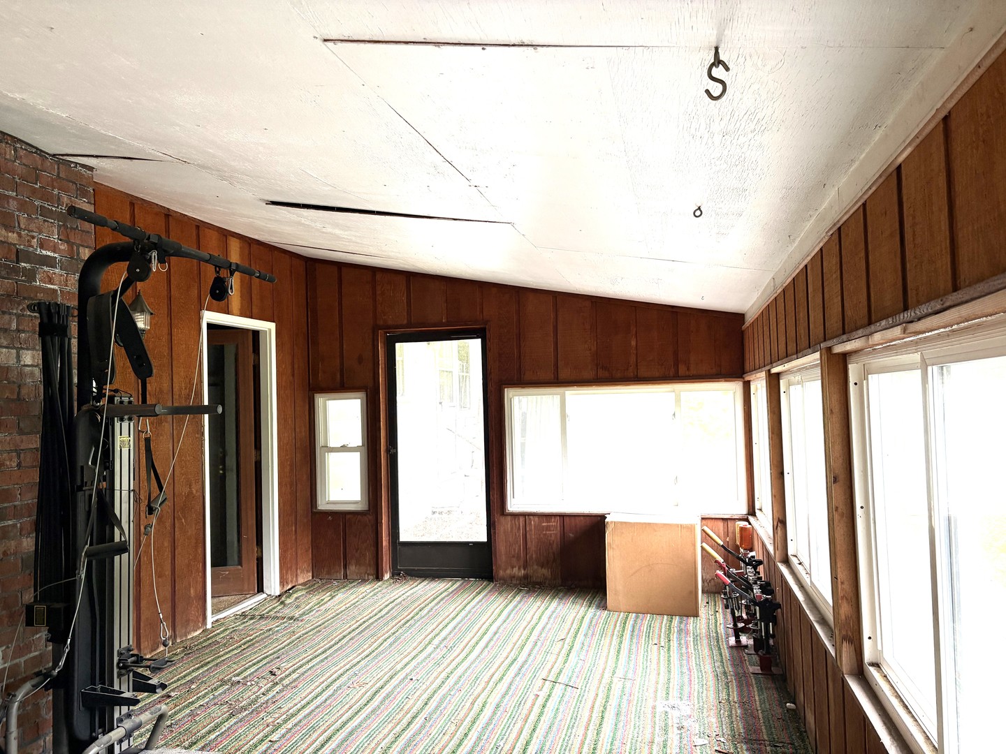 3917 Country Club Road Carbondale, IL 62901 - Photo 5 of 32