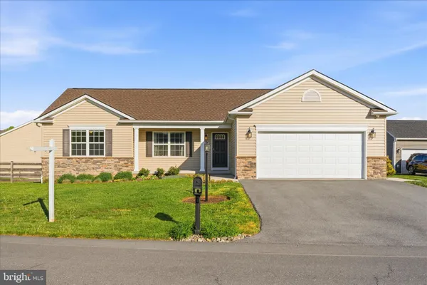 $409,990 | 341 Dayspring Lane, Hagerstown, MD 21742