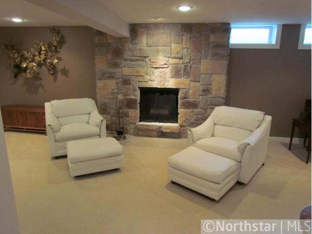 6809 Southdale Road Edina, MN 55435 - Photo 5 of 17