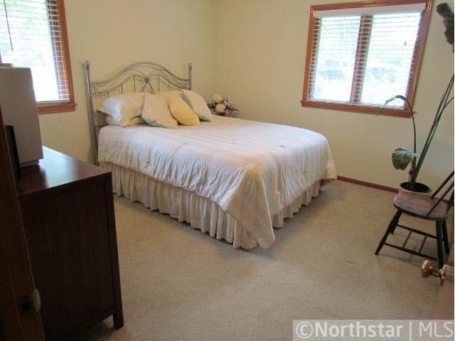 6809 Southdale Road Edina, MN 55435 - Photo 7 of 17