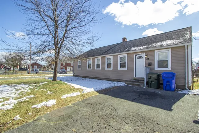 $1,450 | 53 Fernwold Street, Unit 53, Springfield, MA 01104