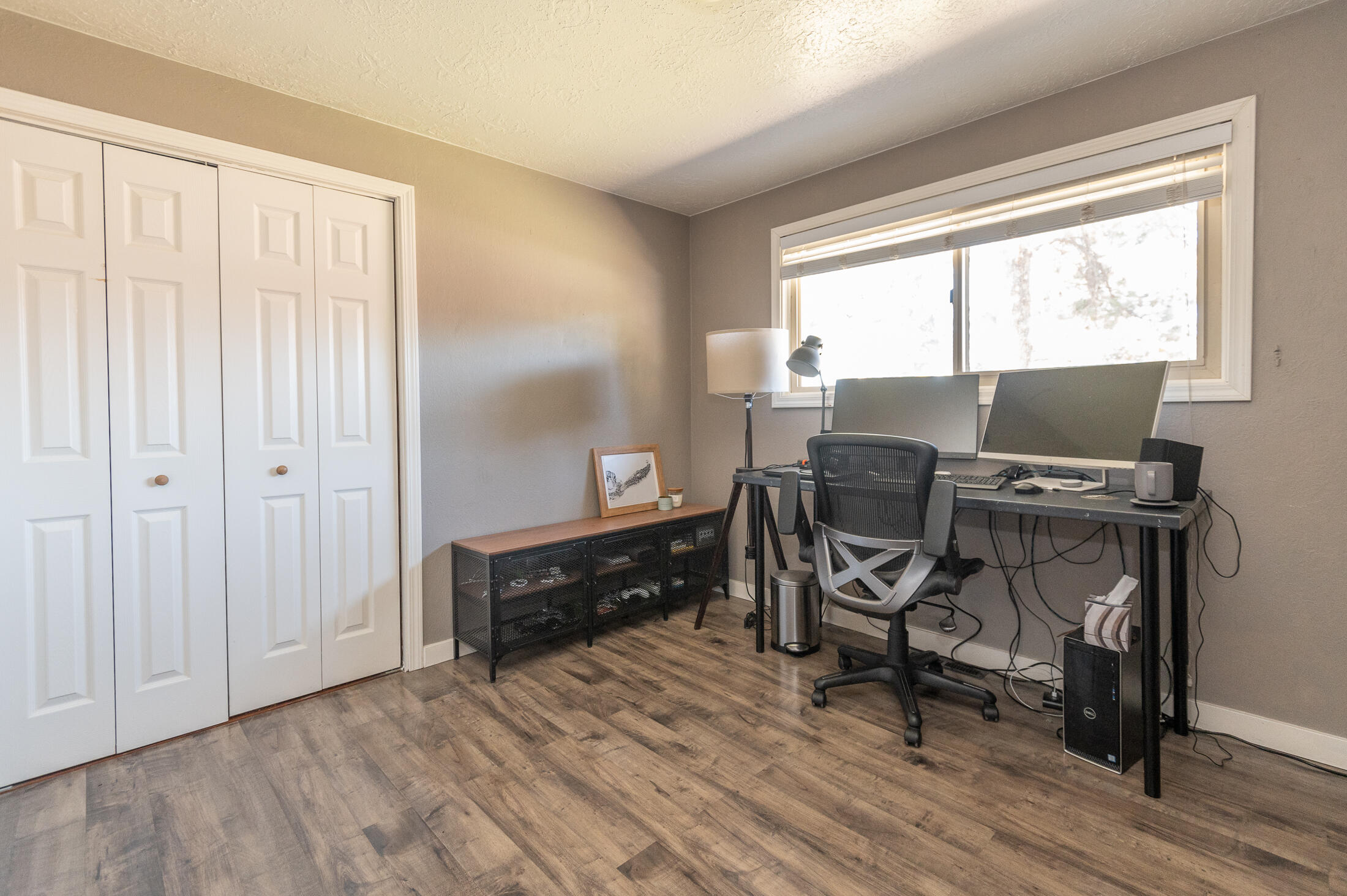 1509 Southeast Virginia Road Bend, OR 97702 - Photo 28 of 34 3rd Bedroom