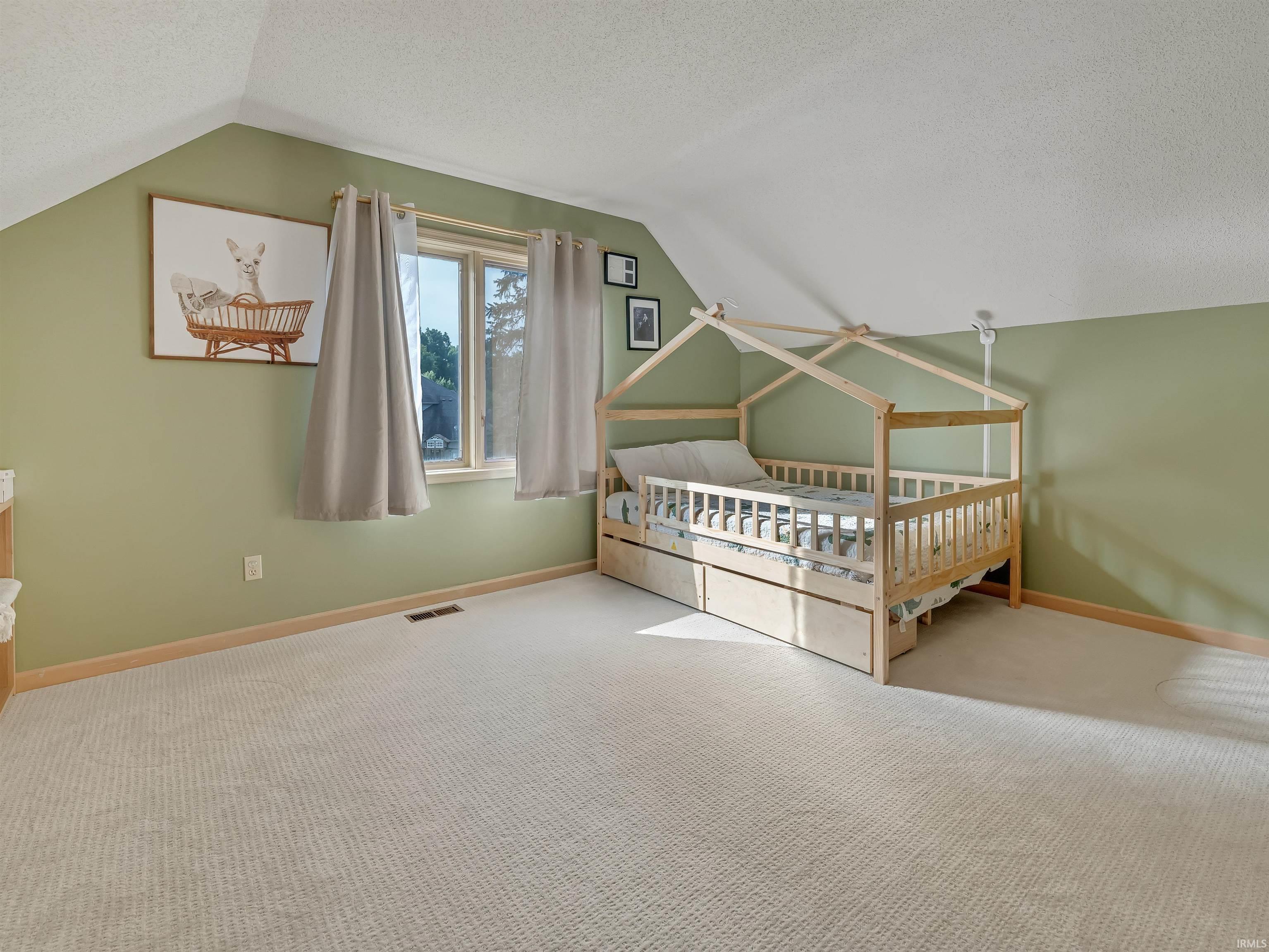 9909 Castle Ridge Place Fort Wayne, IN 46825 - Photo 17 of 24 Gallery Image 17