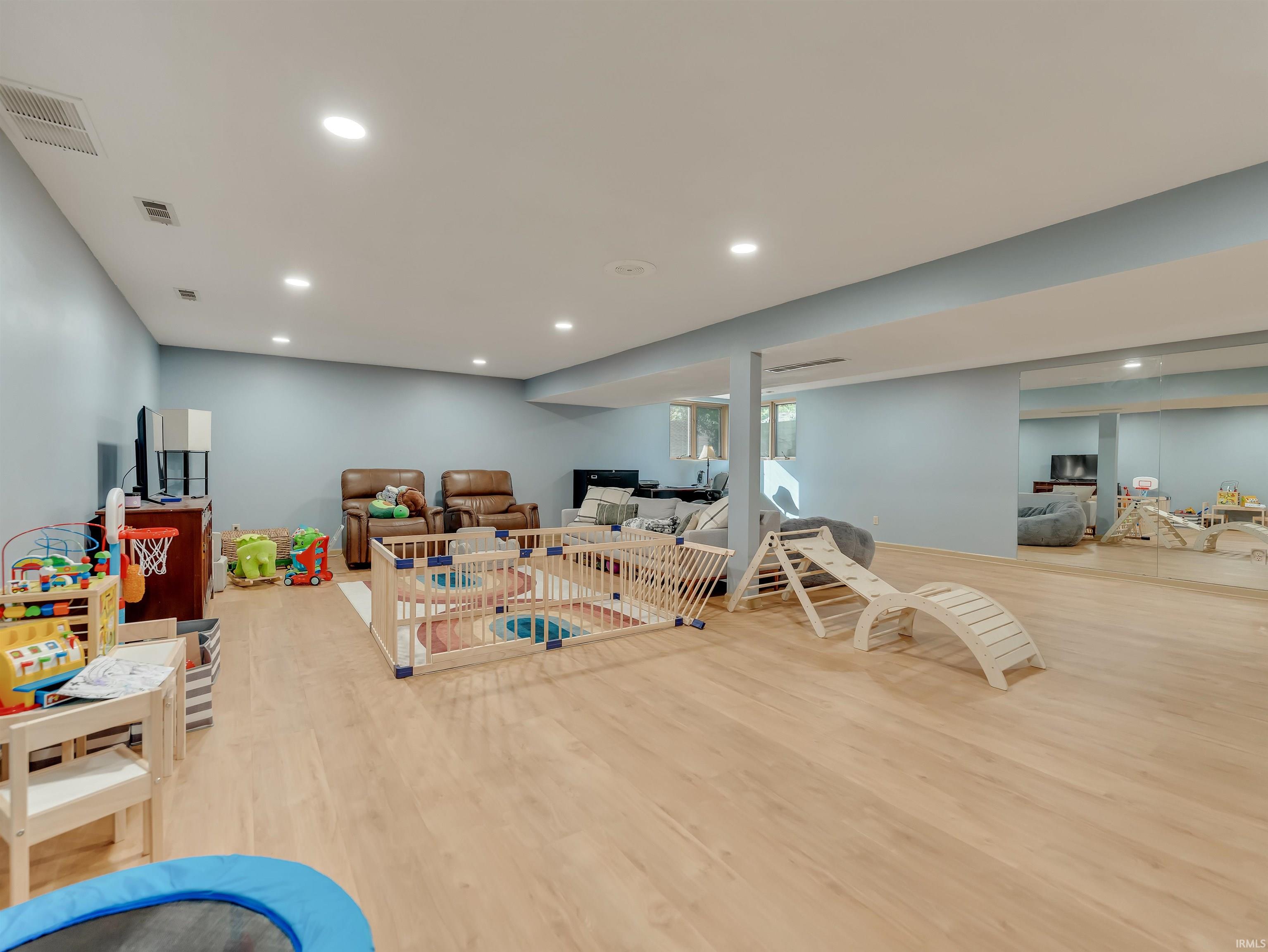 9909 Castle Ridge Place Fort Wayne, IN 46825 - Photo 21 of 24 Gallery Image 21