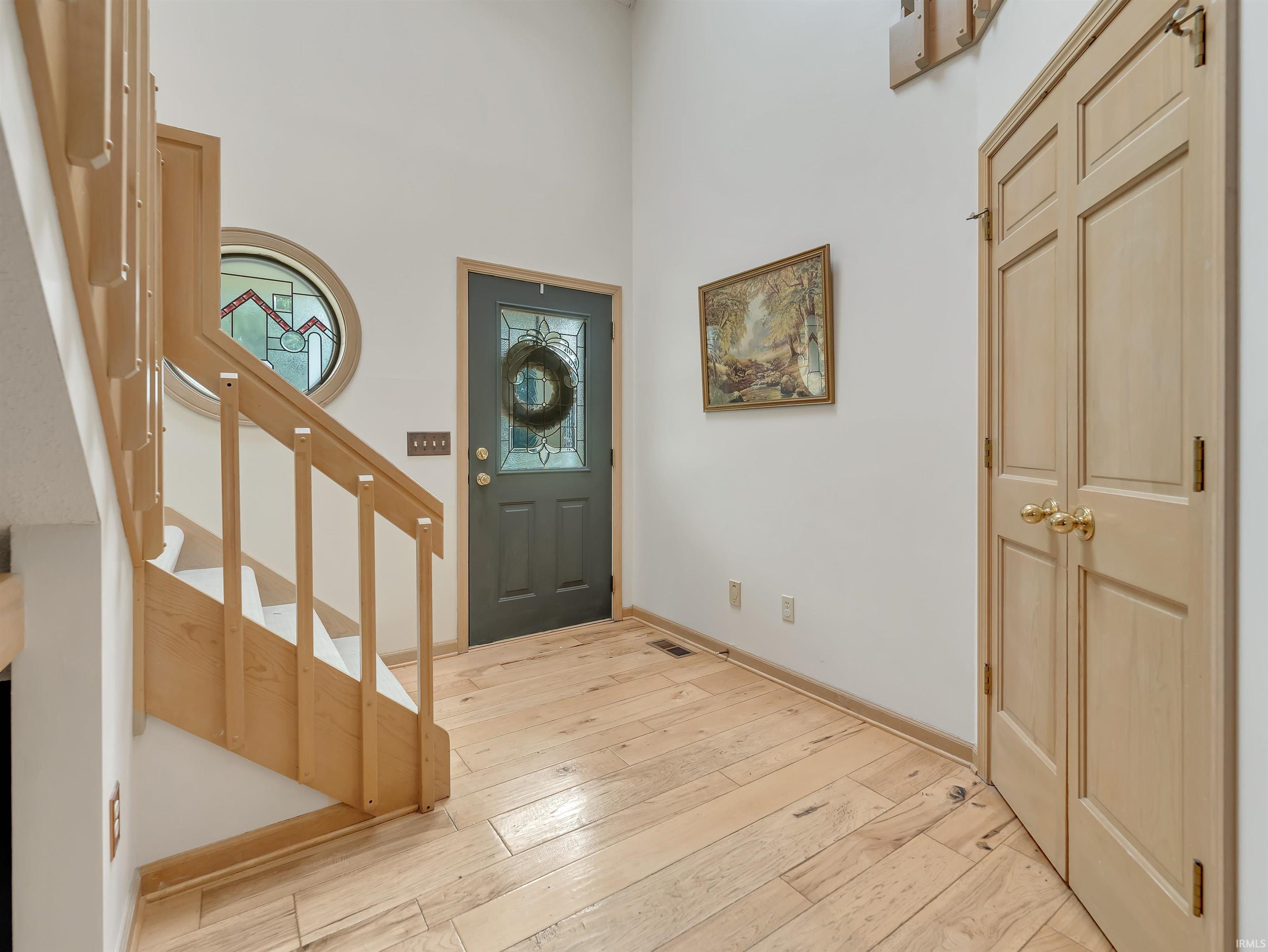 9909 Castle Ridge Place Fort Wayne, IN 46825 - Photo 4 of 24 Gallery Image 4
