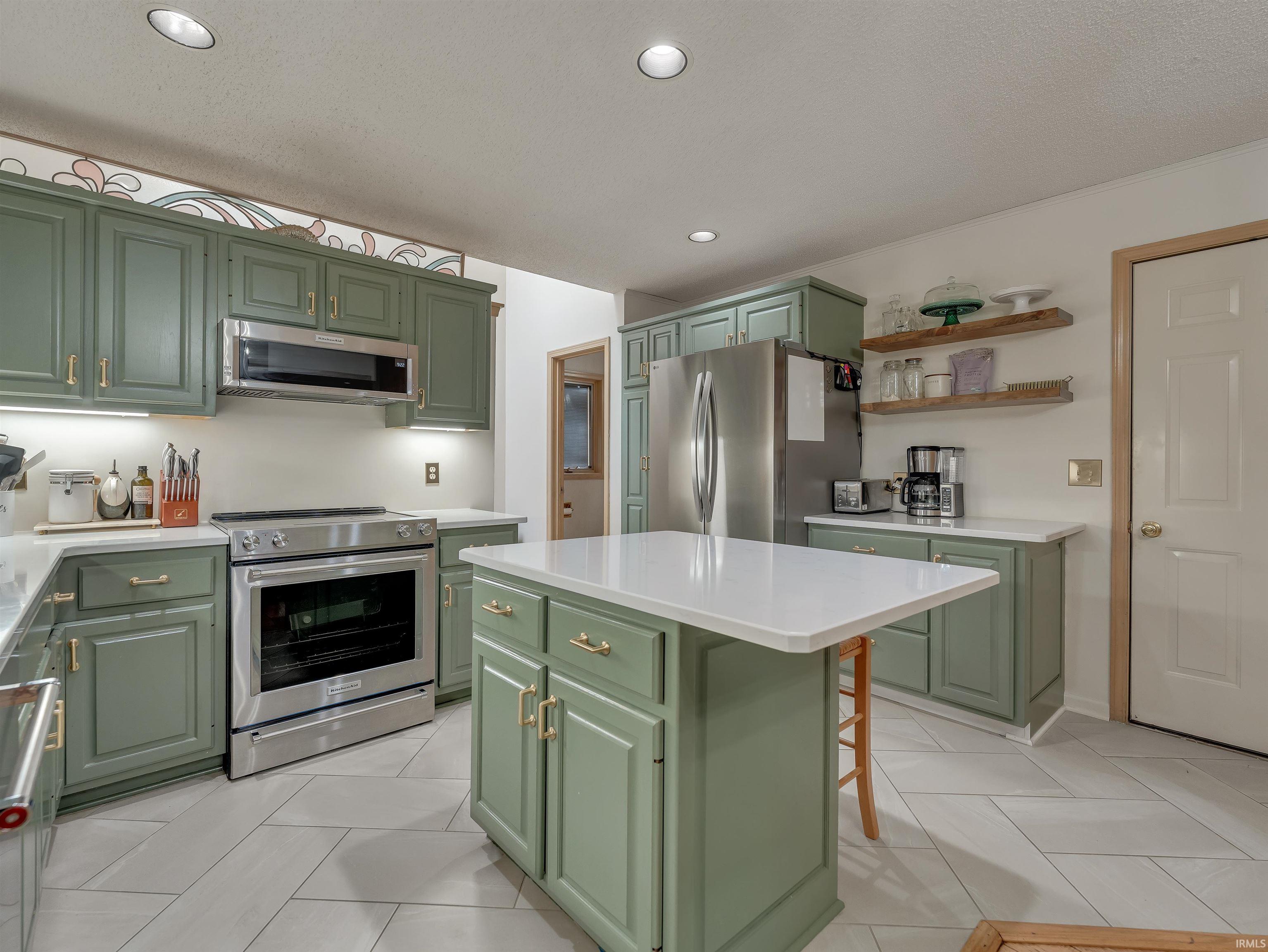 9909 Castle Ridge Place Fort Wayne, IN 46825 - Photo 10 of 24 Gallery Image 10