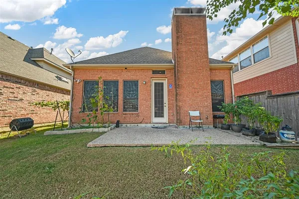 $3,000 | 8117 Cherry Laurel Lane, Irving, TX 75063