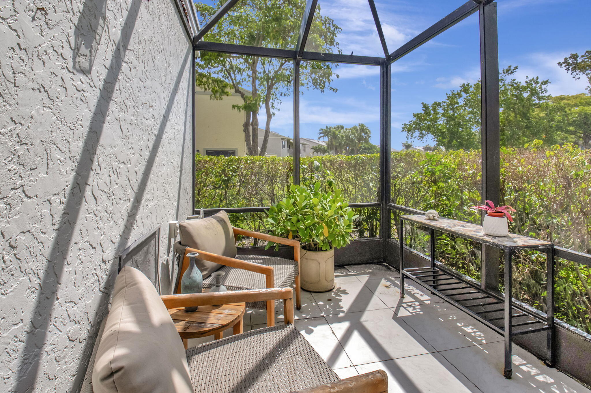 27 Eastgate Drive, Unit C Boynton Beach, FL 33436 - Photo 39 of 87 Screened Porch
