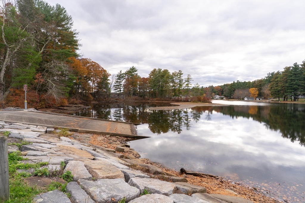 1 Leno Road Holland, MA 01521 - Photo 40 of 40 a view of a lake with houses