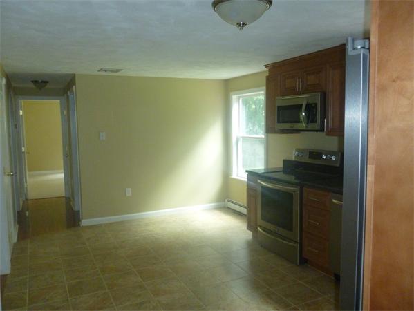 114 Rowley Hill Road Sterling, MA 01564 - Photo 5 of 22 Gallery Image 5