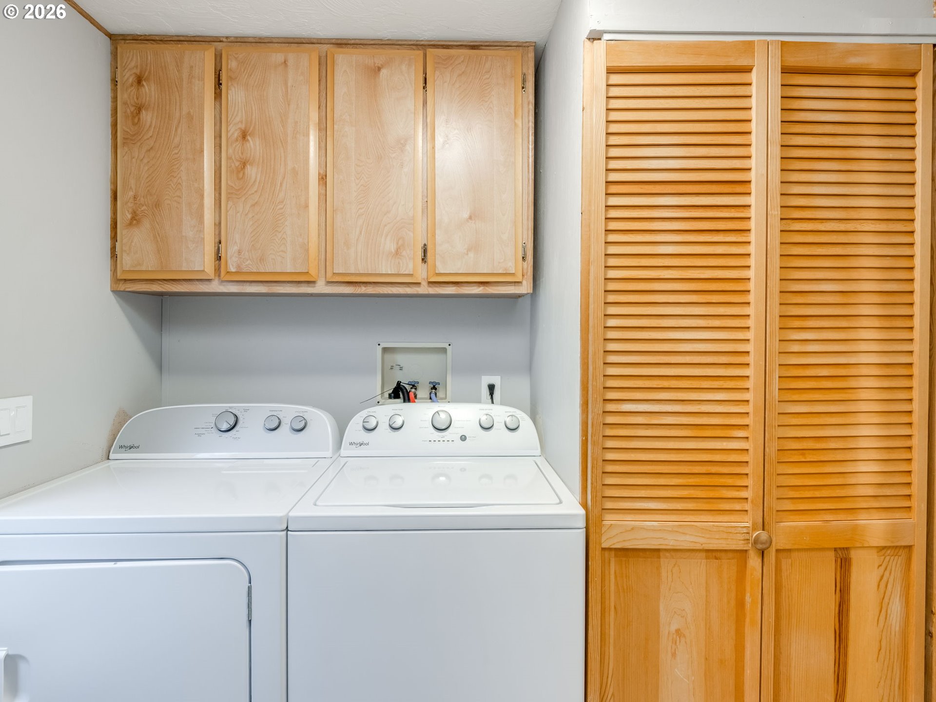 4730 Auburn Road Northeast, Unit 125 Salem, OR 97301 - Photo 13 of 36 a utility room with dryer and washer