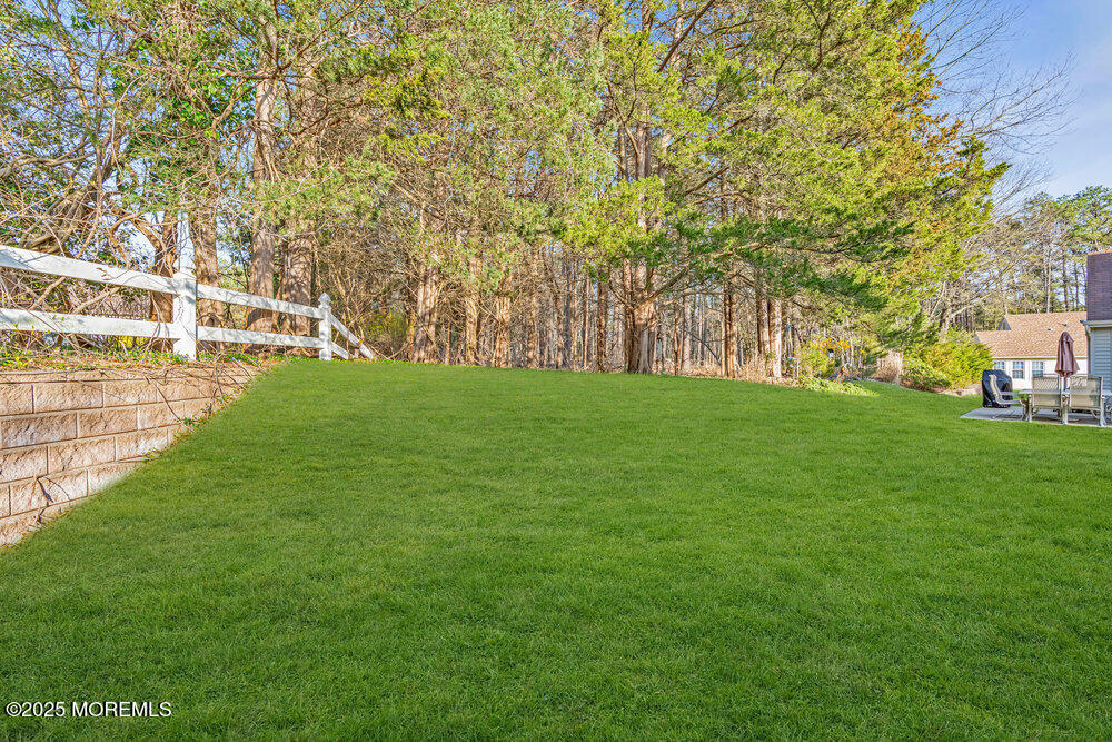 7 Lake Ridge Boulevard Whiting, NJ 08759 - Photo 19 of 20 19
