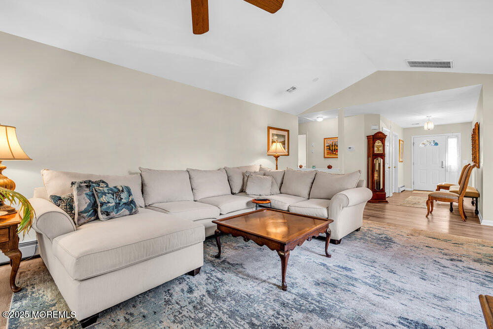7 Lake Ridge Boulevard Whiting, NJ 08759 - Photo 6 of 20 6