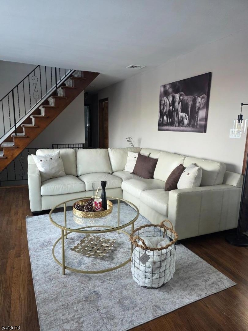 155 Degray Street North Haledon, NJ 07508 - Photo 2 of 34