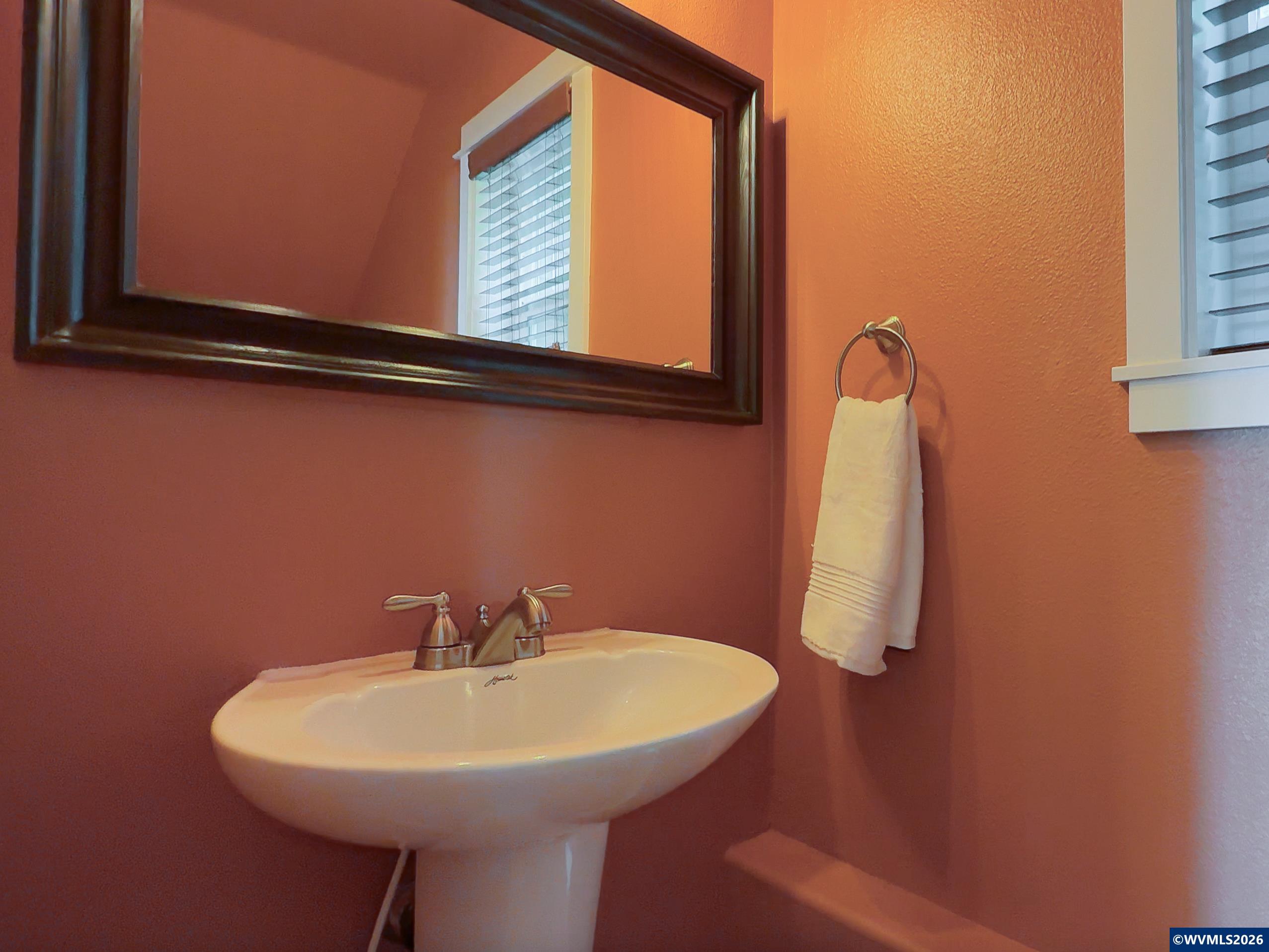 18101 Willamina Creek Road Willamina, OR 97396 - Photo 20 of 47