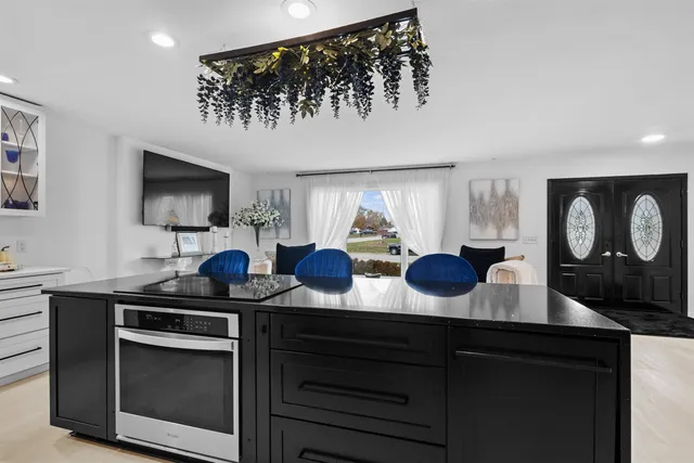 $479,900 | 4228 Parkview Drive, Janesville, WI 53546