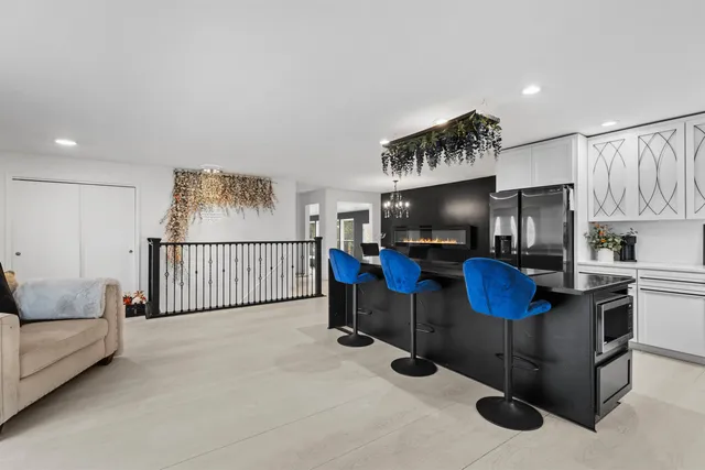 $469,900 | 4228 Parkview Drive, Janesville, WI 53546