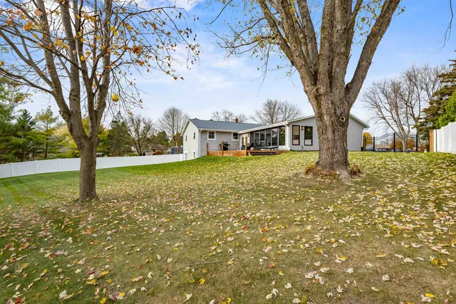 $479,900 | 4228 Parkview Drive, Janesville, WI 53546