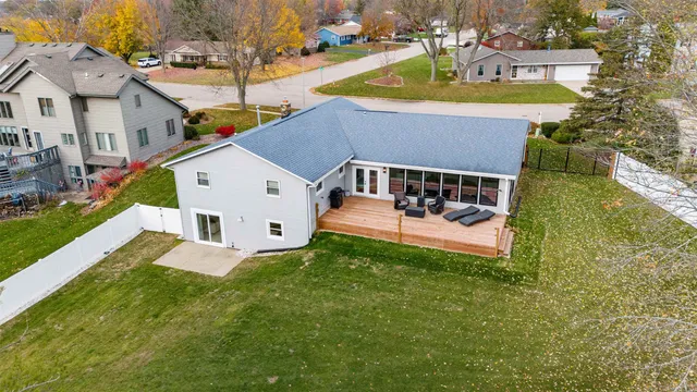 $479,900 | 4228 Parkview Drive, Janesville, WI 53546
