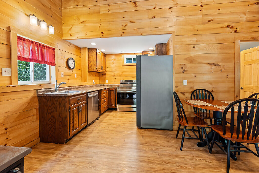 154 Nowell Road Winslow, ME 04901 - Photo 7 of 35 13_BP5A0327_DxO_mls