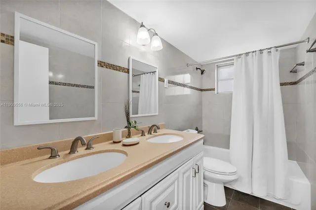 $1,275,000 | 195 Northwest 103rd Street, Miami Shores, FL 33150