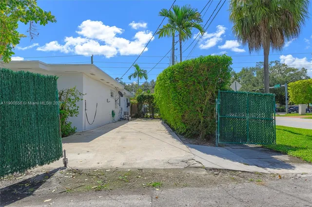 $1,275,000 | 195 Northwest 103rd Street, Miami Shores, FL 33150