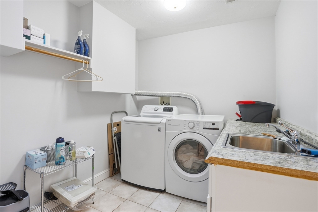 28 Hume Road Bedford, MA 01730 - Photo 29 of 42